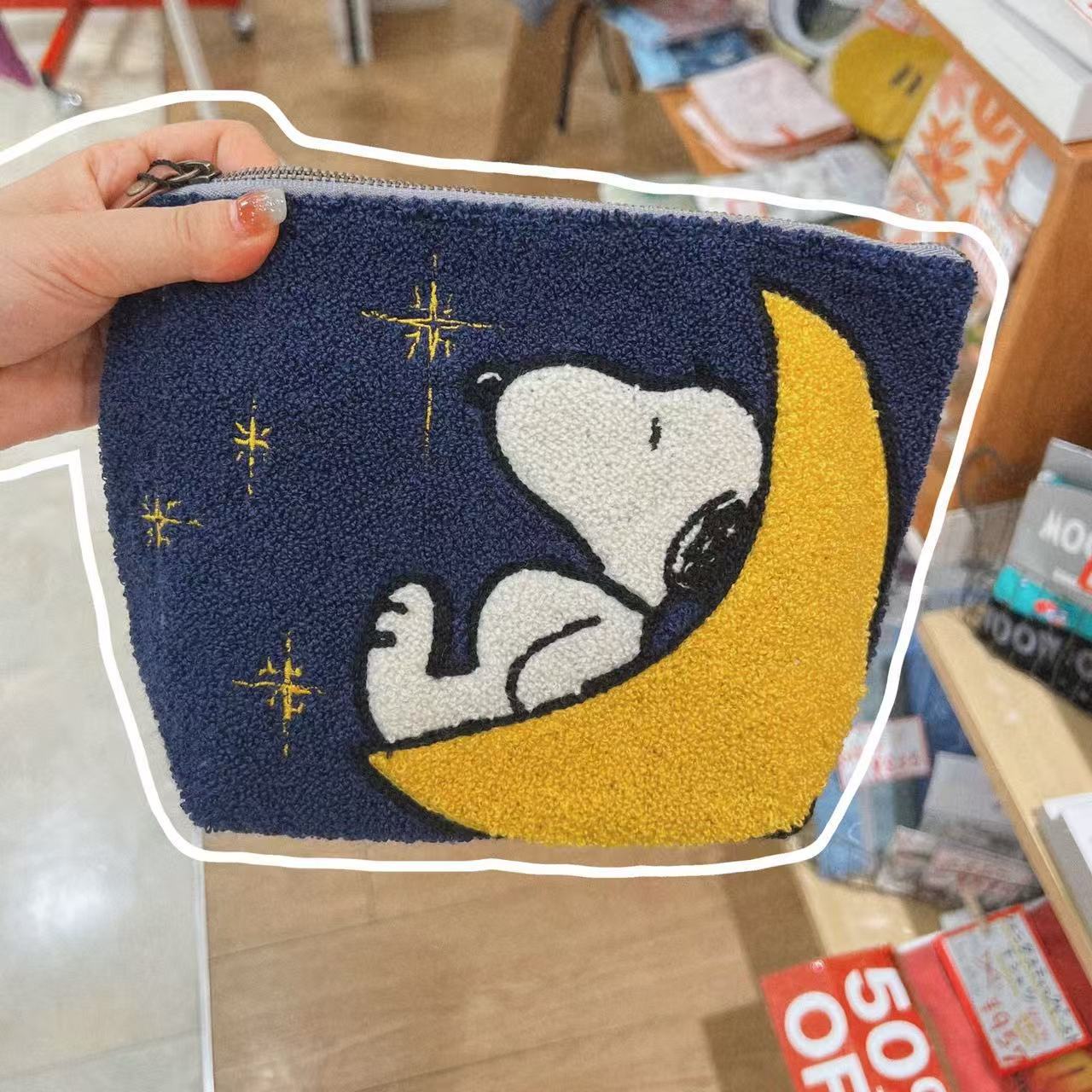 Snoopy Anime Cute Embroidery P - огляд і ціна Embroidery Online